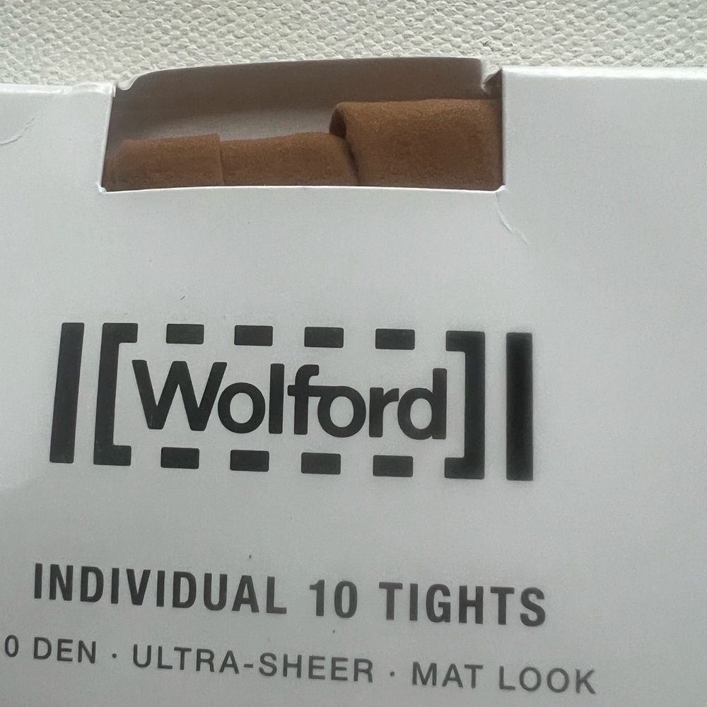 Wolford Black Ultra-Sheer Tights Size L Color Honey (F2) - Picture 2 of 5